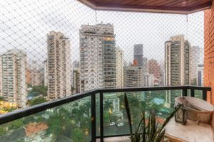Image 7 - 823134