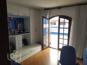 Image 6 - 823415
