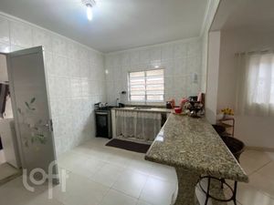 Image 10 - 823500