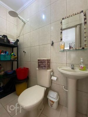 Image 23 - 823500