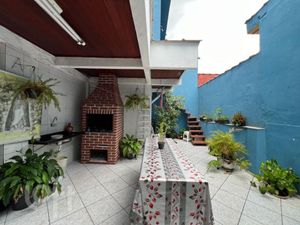 Image 42 - 823504