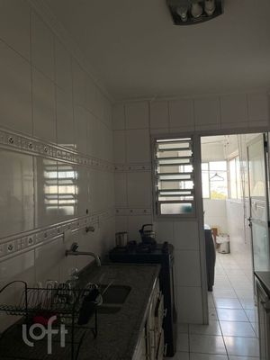 Image 32 - 823819