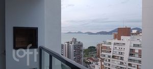 Image 11 - 823895