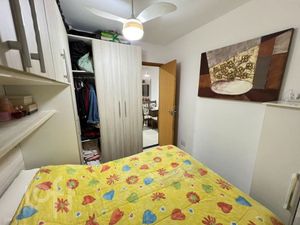 Image 17 - 823908