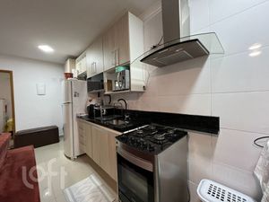 Image 3 - 823908