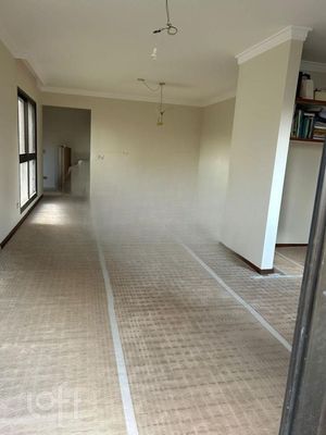 Image 1 - 823934