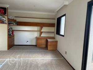 Image 6 - 823934