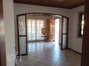 Image 5 - 824422