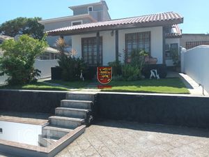 Image 25 - 824422