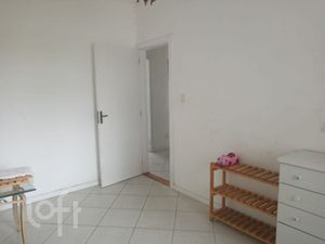 Image 17 - 824423