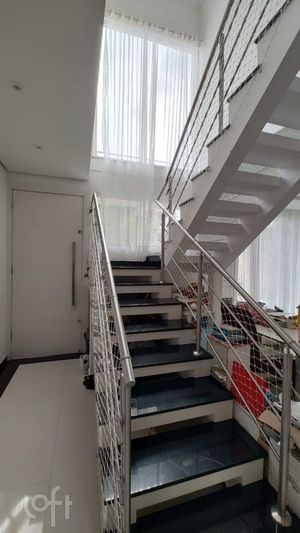 Image 7 - 824438