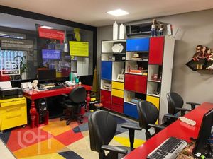 Image 3 - 824440