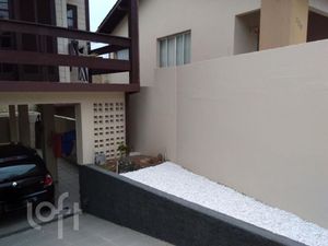 Image 1 - 824445