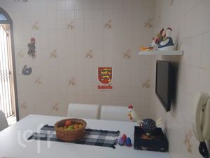 Image 16 - 824450