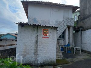 Image 6 - 824451