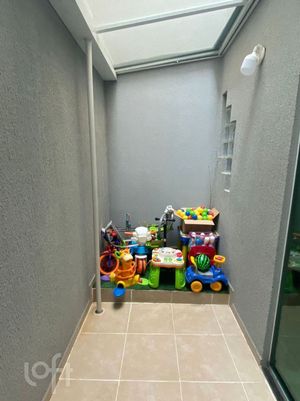 Image 32 - 824478