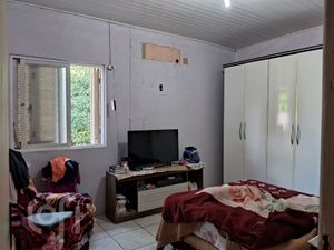 Image 8 - 824844