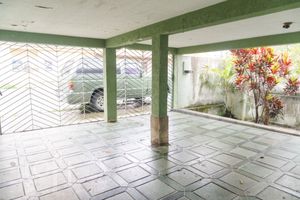 Image 31 - 824927