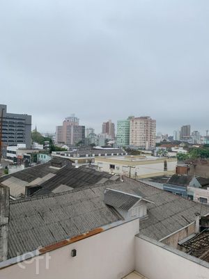 Image 5 - 824940