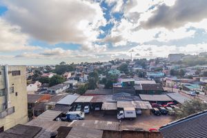 Image 14 - 824946