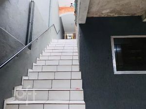 Image 30 - 825014