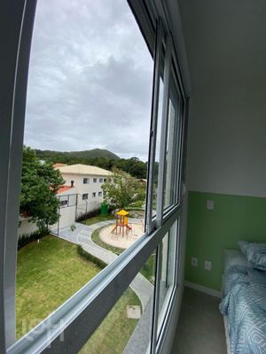 Image 12 - 825015