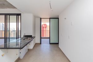 Image 33 - 825048