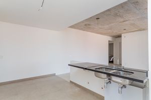 Image 35 - 825048