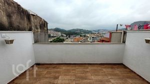 Image 19 - 825049