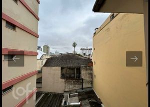 Image 18 - 825131