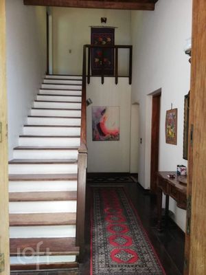 Image 26 - 825140