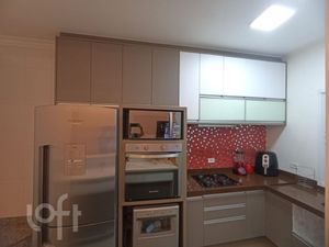 Image 3 - 825151