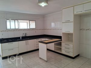 Image 10 - 825179