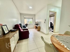 Image 8 - 825231