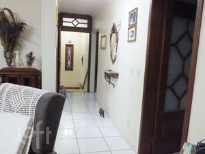 Image 9 - 825263