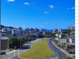 Image 4 - 825338