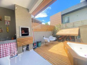 Image 1 - 825373