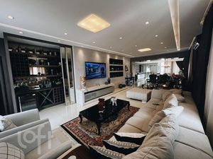 Image 9 - 825549
