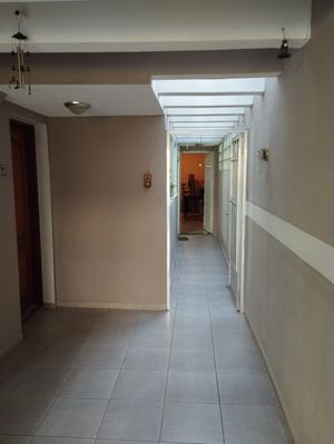 Image 3 - 825597