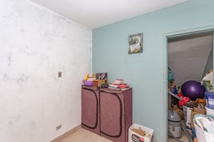 Image 53 - 825597