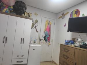 Image 5 - 825607