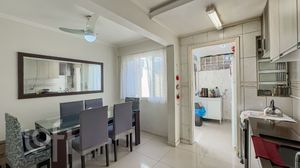 Image 13 - 825621