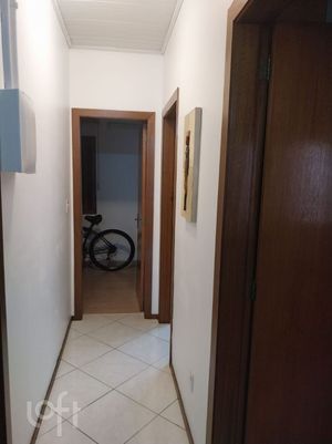 Image 7 - 825647