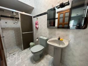 Image 6 - 825696