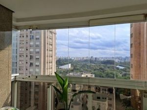 Image 14 - 825708