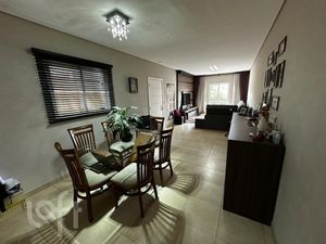 Image 4 - 825777