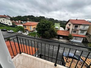 Image 33 - 825777