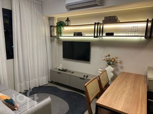 Image 9 - 825807
