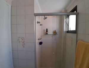 Image 19 - 825846