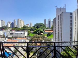 Image 16 - 825846